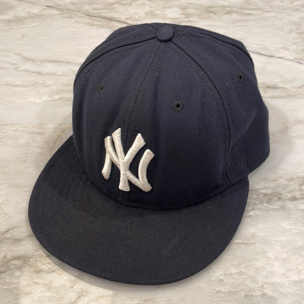New York Yankees New Era baseball hat men’s size 7 1/8